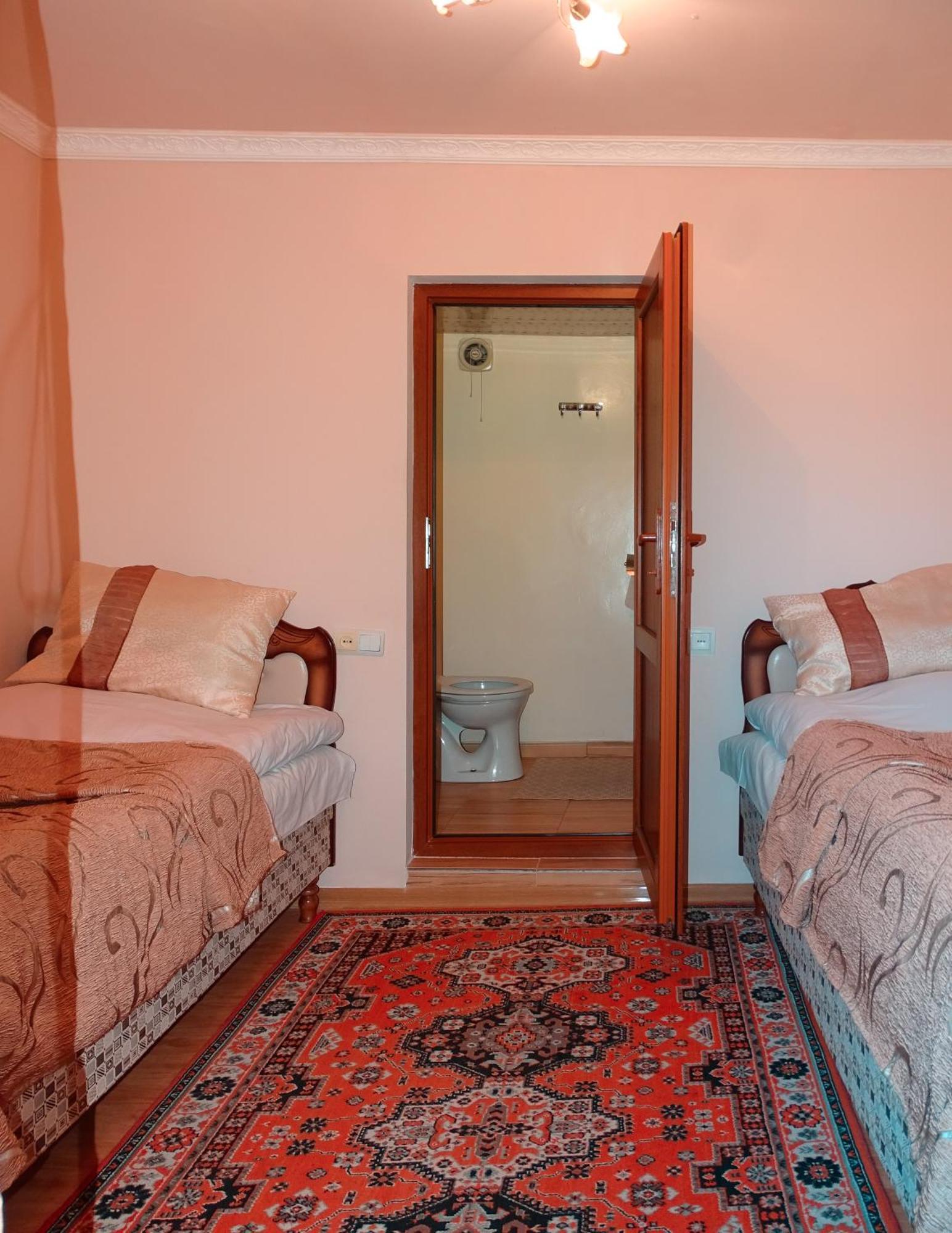 Aspet B&B Tat'ev Luaran gambar