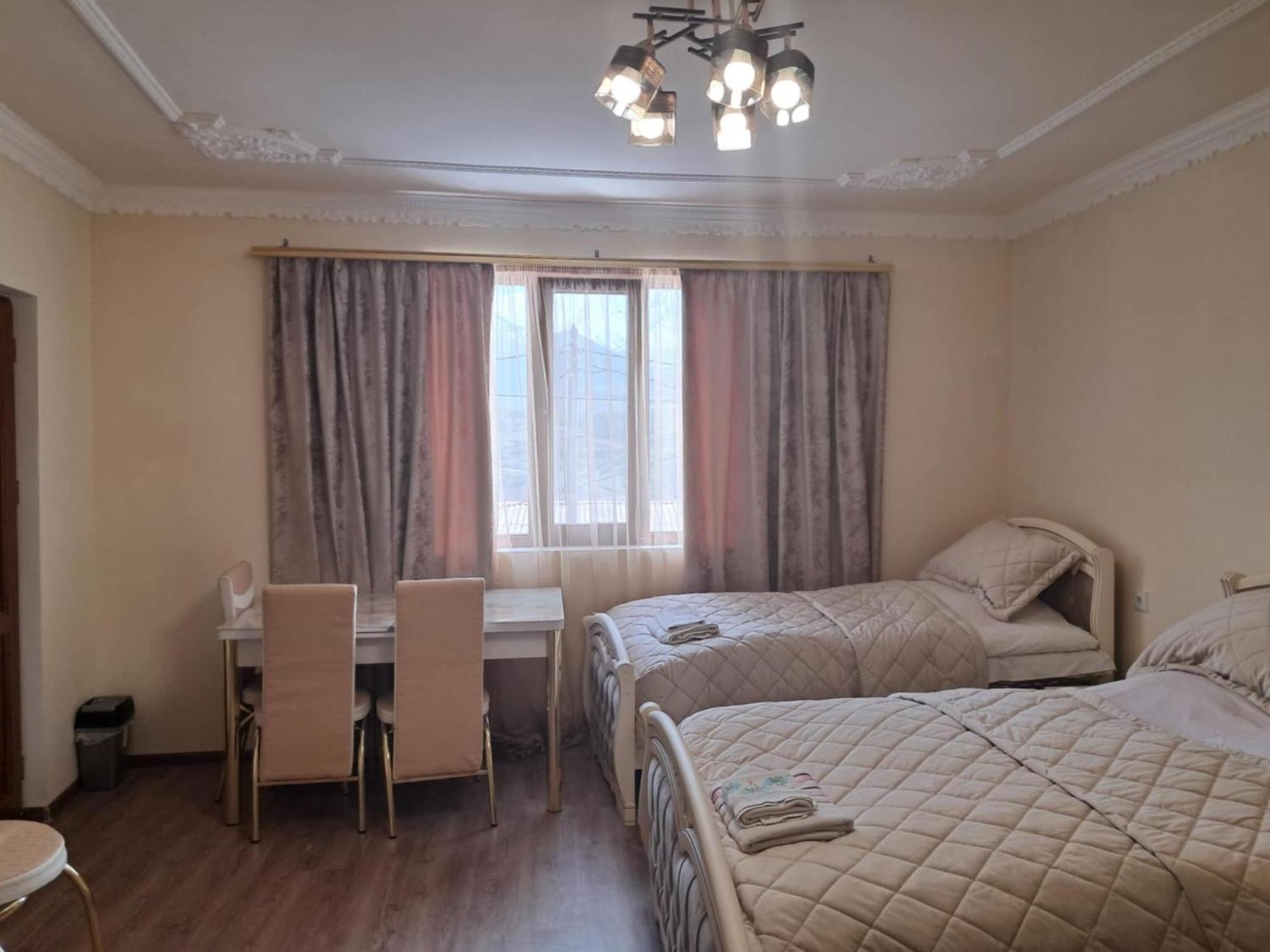 Aspet B&B Tat'ev Luaran gambar